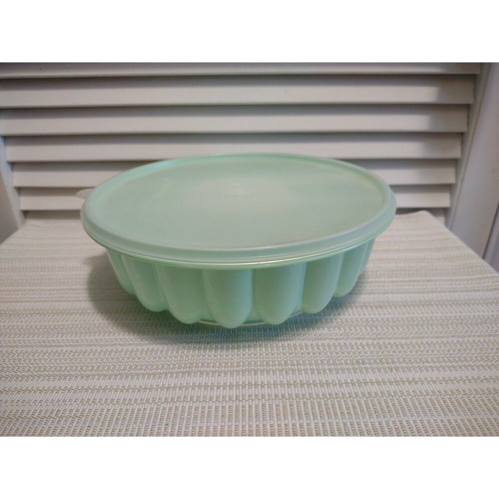 Vintage TUPPERWARE 3 Piece Jello Mold Ice Ring Mint Green 1201-2
